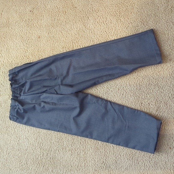 Yuan Lu Light Gray Formal Set Vest & Adjustable Pants Size 8 Boys - Picture 7 of 8